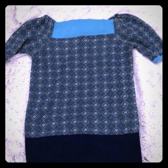 Day trip light weight sweater - Picture 1 of 4